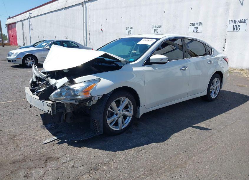 Photo 2 of 2014 Nissan Altima 2.5 SV (VIN 1N4AL3AP7EN208708)