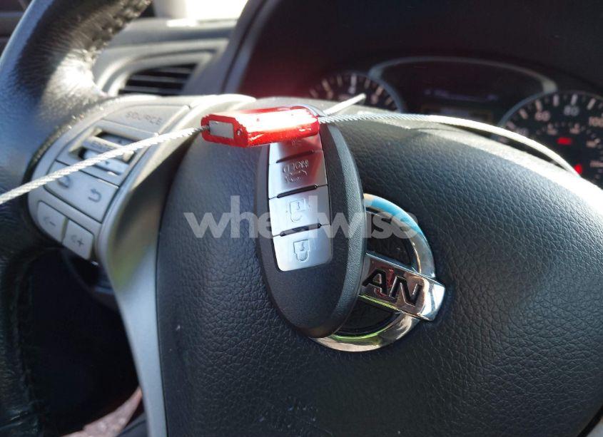 Photo 11 of 2014 Nissan Altima 2.5 SV (VIN 1N4AL3AP7EN216209)