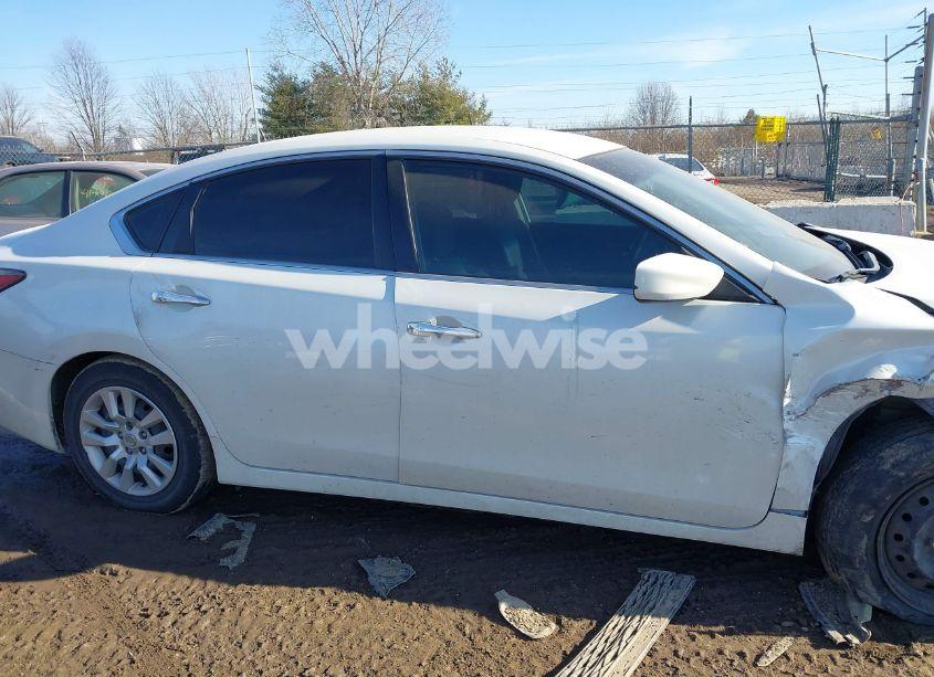 Photo 13 of 2014 Nissan Altima 2.5 S (VIN 1N4AL3AP7EN221510)