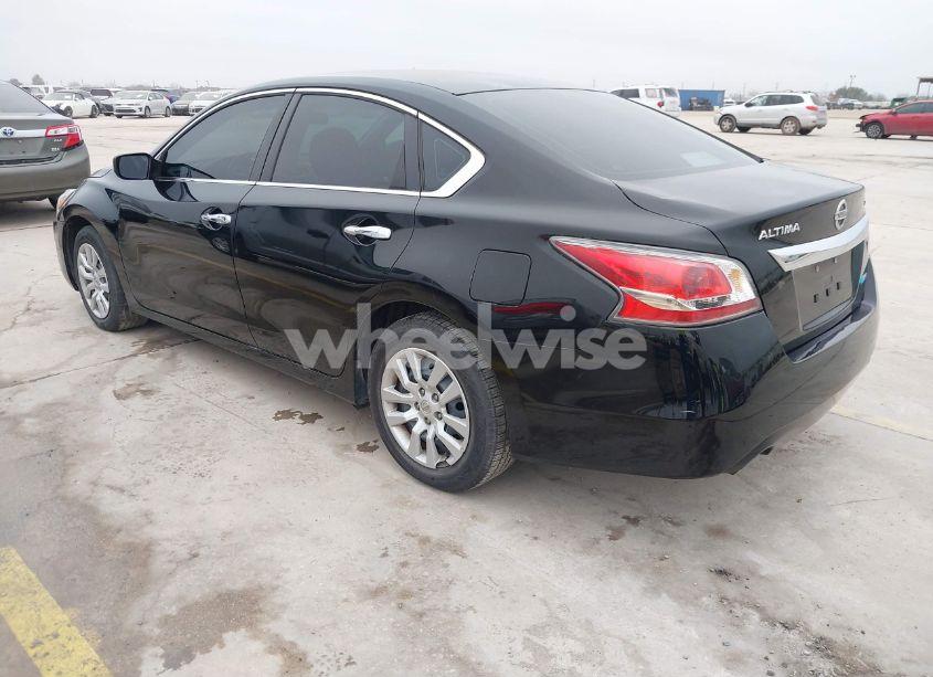 Photo 3 of 2014 Nissan Altima 2.5 S (VIN 1N4AL3AP7EN229414)