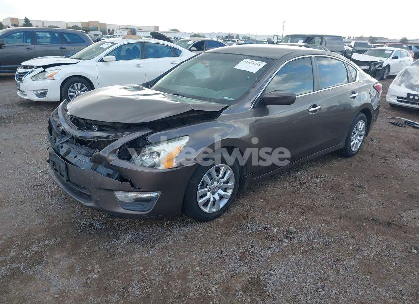 Photo 2 of 2014 Nissan Altima 2.5 S (VIN 1N4AL3AP7EN232409)