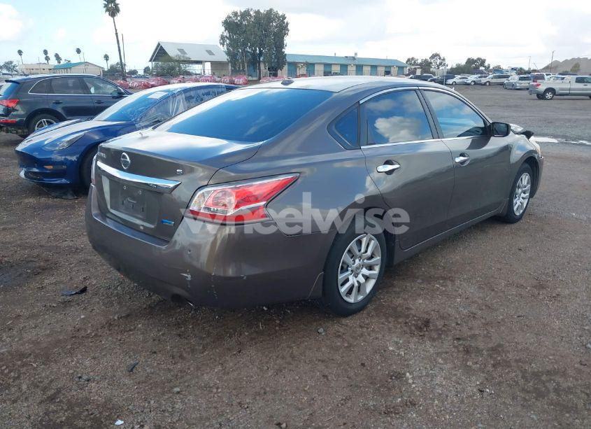 Photo 4 of 2014 Nissan Altima 2.5 S (VIN 1N4AL3AP7EN232409)