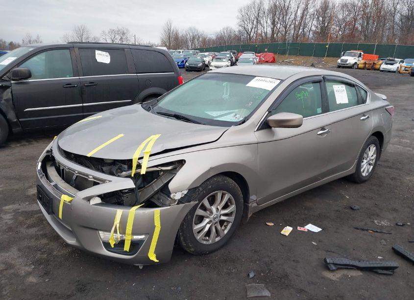 Photo 2 of 2014 Nissan Altima 2.5 S (VIN 1N4AL3AP7EN234550)