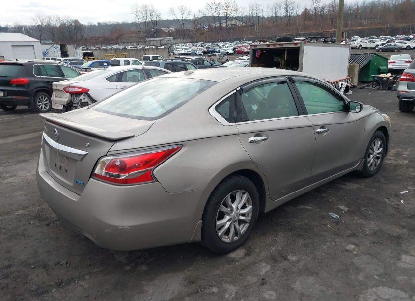 Photo 4 of 2014 Nissan Altima 2.5 S (VIN 1N4AL3AP7EN234550)
