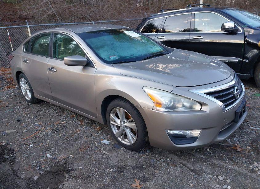 2014 Nissan Altima 2.5 SV (VIN 1N4AL3AP7EN239134) main photo