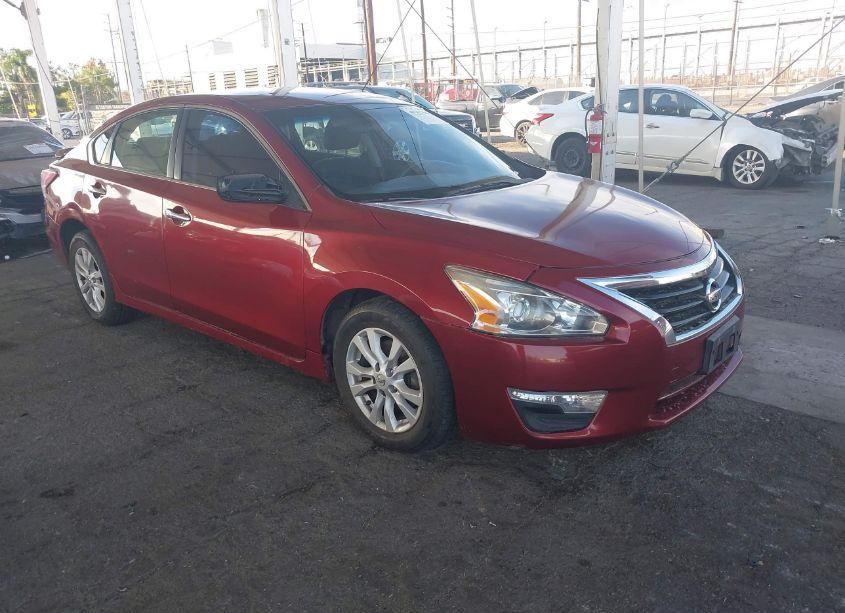 2014 Nissan Altima 2.5 S (VIN 1N4AL3AP7EN243572) main photo