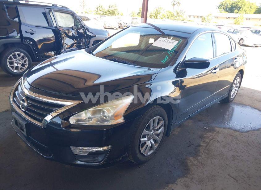 Photo 2 of 2014 Nissan Altima 2.5 S (VIN 1N4AL3AP7EN260596)