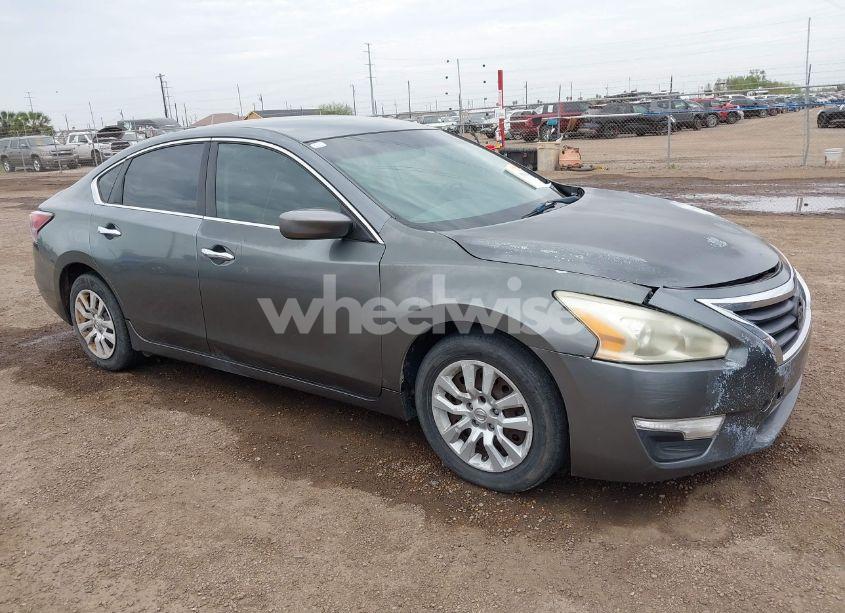 2014 Nissan Altima 2.5/2.5 S/2.5 SL/2.5 SV (VIN 1N4AL3AP7EN332526) main photo