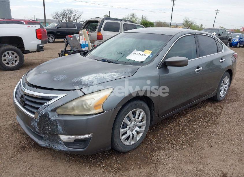 Photo 2 of 2014 Nissan Altima 2.5/2.5 S/2.5 SL/2.5 SV (VIN 1N4AL3AP7EN332526)
