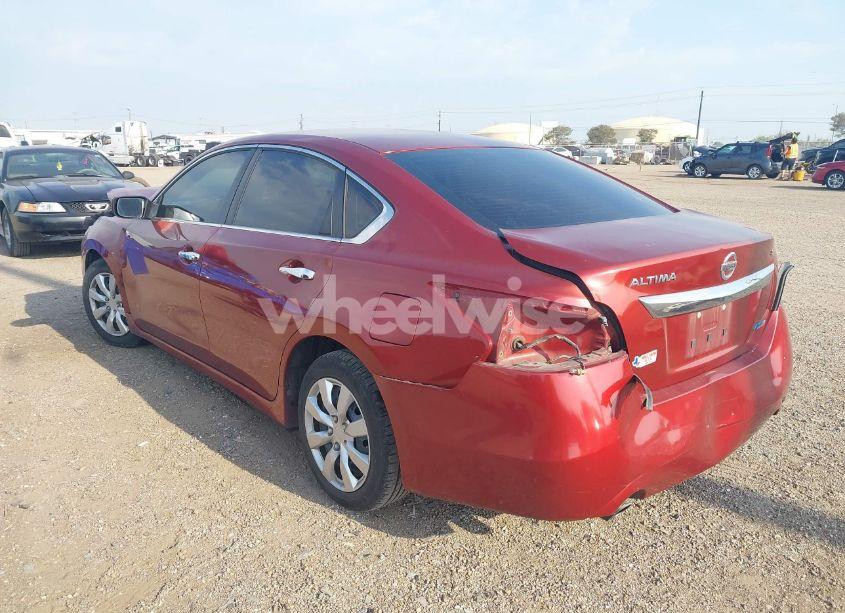Photo 3 of 2014 Nissan Altima 2.5 S (VIN 1N4AL3AP7EN335538)