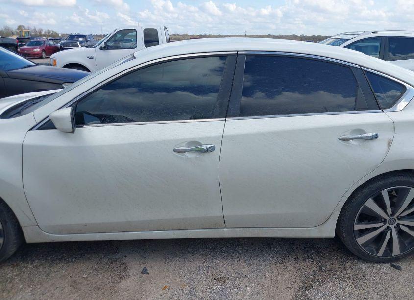 Photo 14 of 2014 Nissan Altima 2.5 S (VIN 1N4AL3AP7EN341016)
