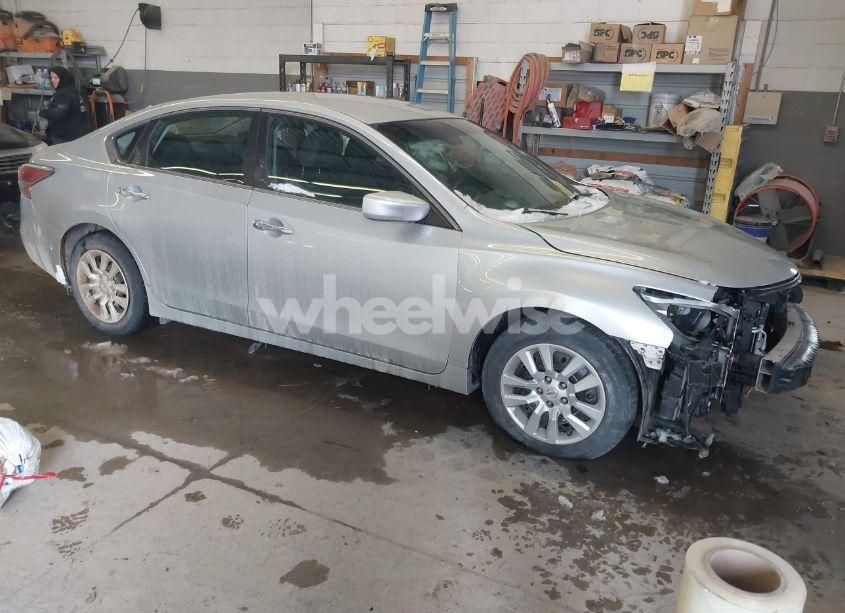 2014 Nissan Altima 2.5 S (VIN 1N4AL3AP7EN370502) main photo