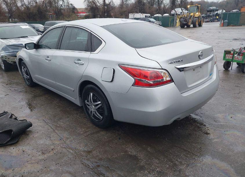 Photo 3 of 2014 Nissan Altima 2.5 S (VIN 1N4AL3AP7EN387560)