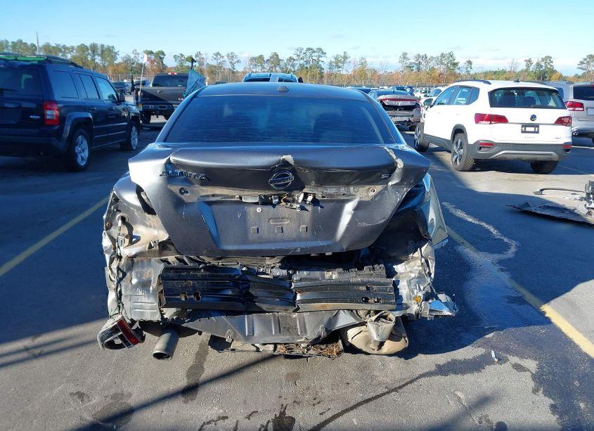 Photo 17 of 2015 Nissan Altima 2.5 S (VIN 1N4AL3AP7FC126460)