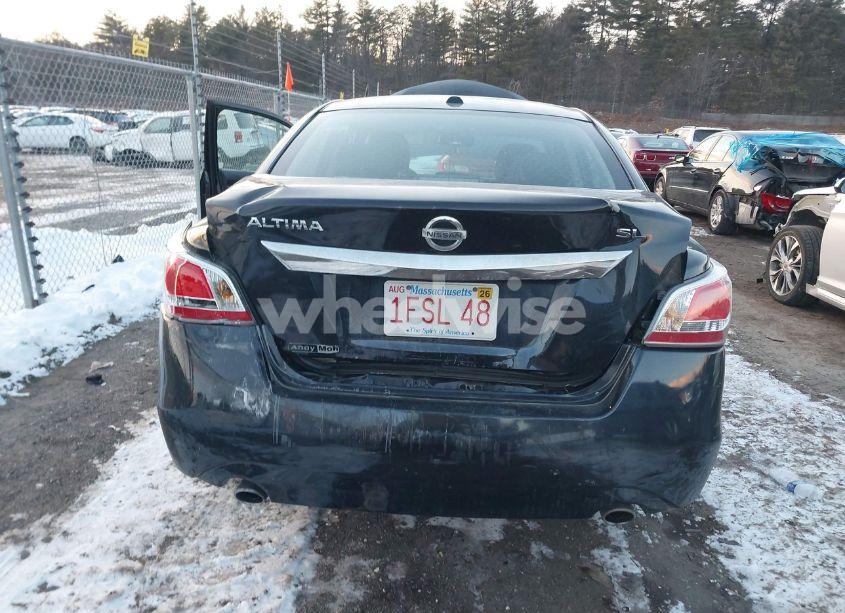 Photo 6 of 2015 Nissan Altima 2.5 SL (VIN 1N4AL3AP7FC129746)