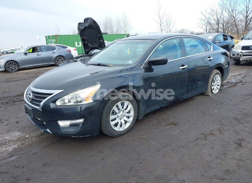 Photo 2 of 2015 Nissan Altima 2.5 S (VIN 1N4AL3AP7FC149673)