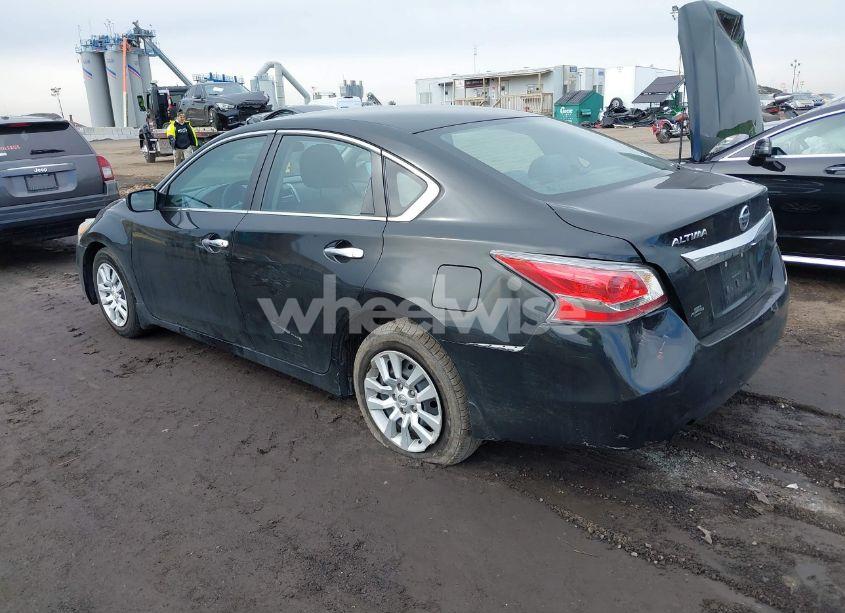 Photo 3 of 2015 Nissan Altima 2.5 S (VIN 1N4AL3AP7FC149673)