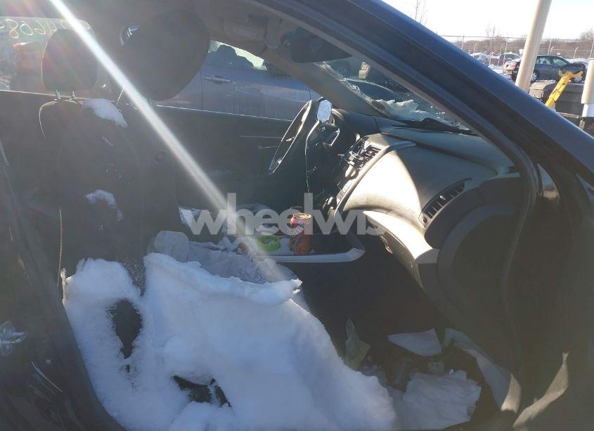 Photo 5 of 2015 Nissan Altima 2.5 SV (VIN 1N4AL3AP7FC150502)