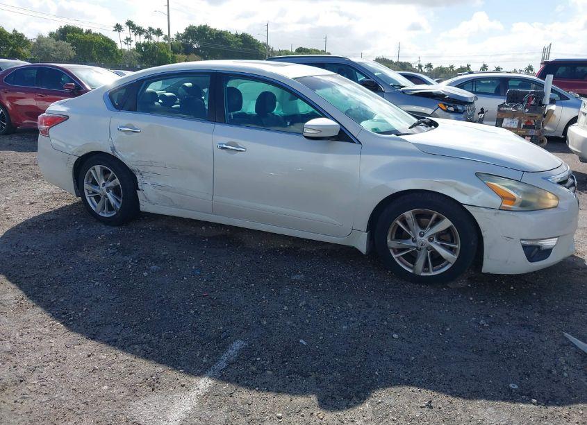 2015 Nissan Altima 2.5 SL (VIN 1N4AL3AP7FC151553) main photo