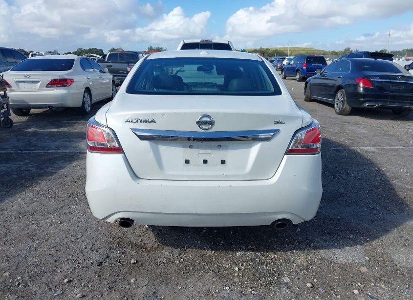 Photo 17 of 2015 Nissan Altima 2.5 SL (VIN 1N4AL3AP7FC151553)