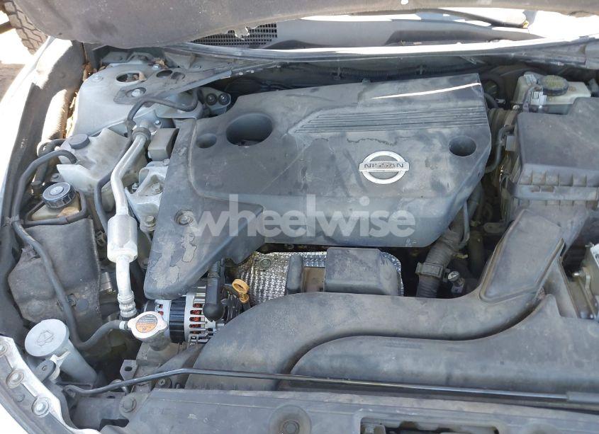 Photo 10 of 2015 Nissan Altima 2.5/2.5 S/2.5 SL/2.5 SV (VIN 1N4AL3AP7FC167641)