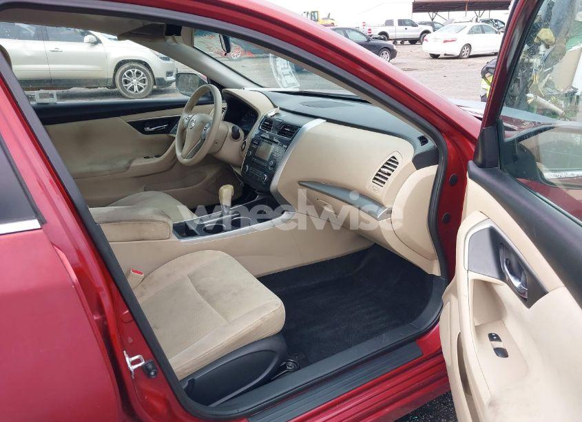 Photo 5 of 2015 Nissan Altima 2.5/2.5 S/2.5 SL/2.5 SV (VIN 1N4AL3AP7FC180602)
