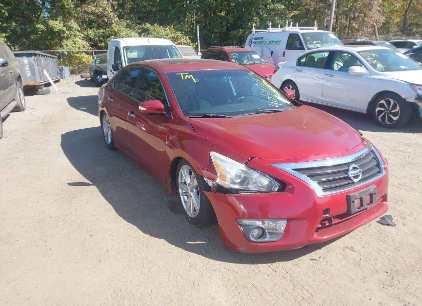 2015 Nissan Altima 2.5 SV (VIN 1N4AL3AP7FC186934) main photo