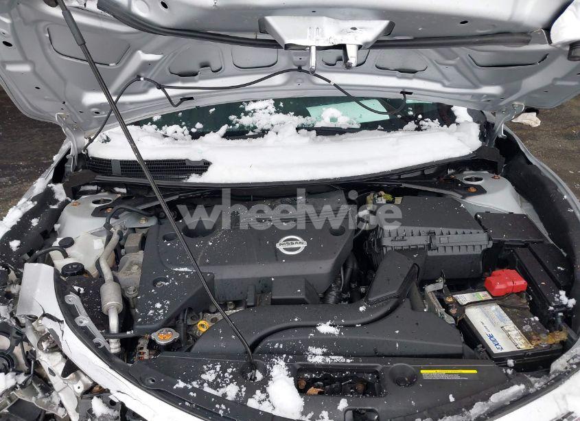 Photo 10 of 2015 Nissan Altima 2.5 S (VIN 1N4AL3AP7FC194127)