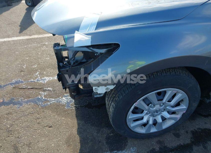 Photo 6 of 2015 Nissan Altima 2.5 S (VIN 1N4AL3AP7FC199246)