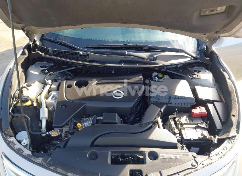 Photo 10 of 2015 Nissan Altima 2.5 S (VIN 1N4AL3AP7FC211265)