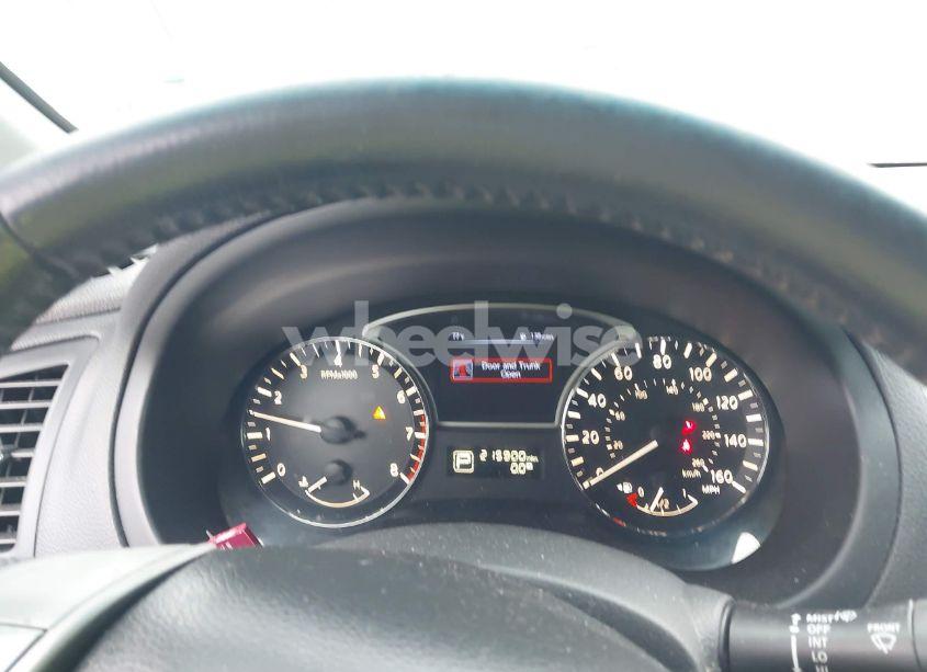 Photo 7 of 2015 Nissan Altima 2.5 SV (VIN 1N4AL3AP7FC216305)