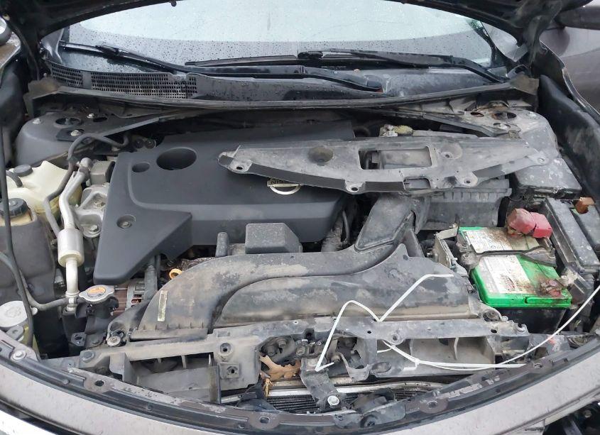 Photo 10 of 2015 Nissan Altima 2.5 S (VIN 1N4AL3AP7FC220533)