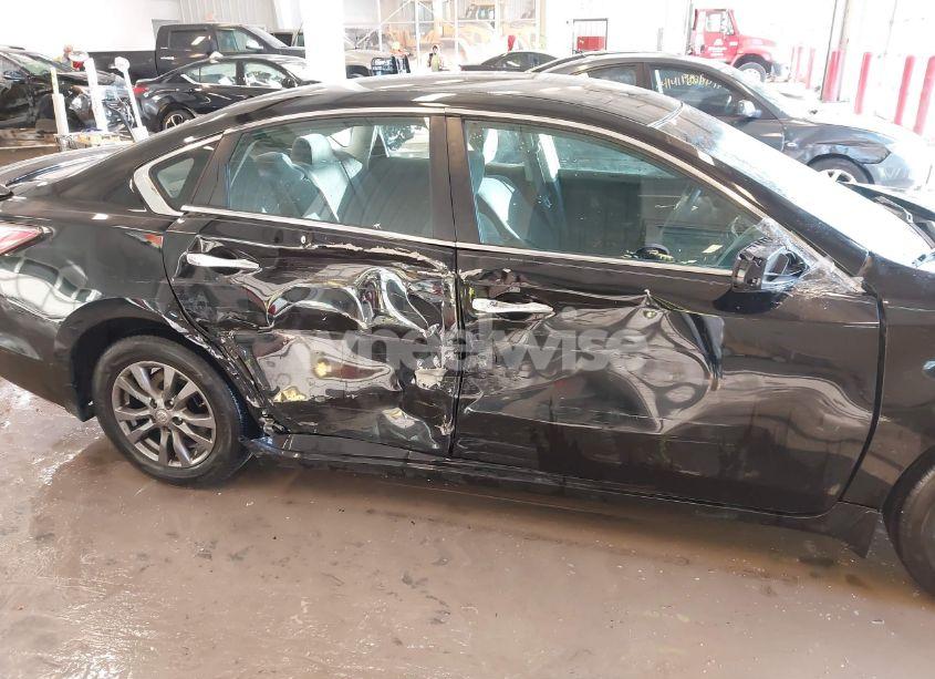 Photo 6 of 2015 Nissan Altima 2.5 S (VIN 1N4AL3AP7FC236196)