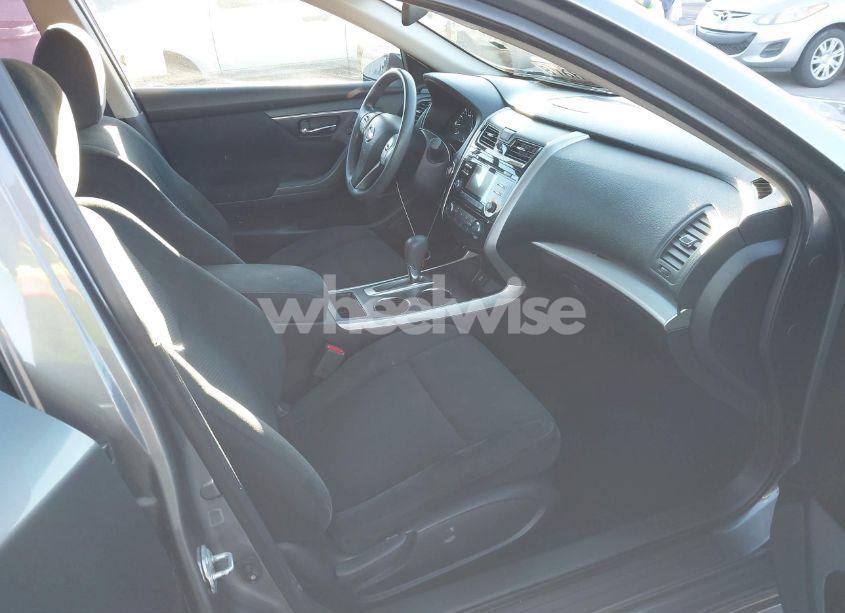 Photo 5 of 2015 Nissan Altima 2.5/2.5 S/2.5 SL/2.5 SV (VIN 1N4AL3AP7FC247070)