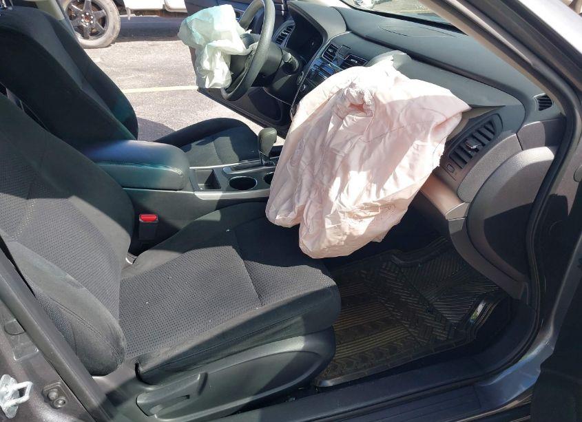 Photo 5 of 2015 Nissan Altima 2.5 S (VIN 1N4AL3AP7FC254987)