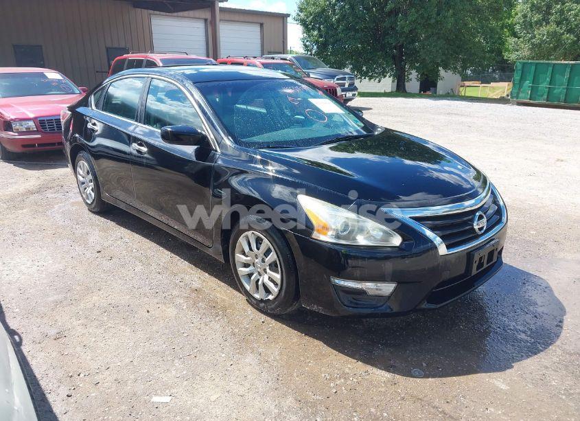 2015 Nissan Altima (VIN 1N4AL3AP7FC259638) main photo