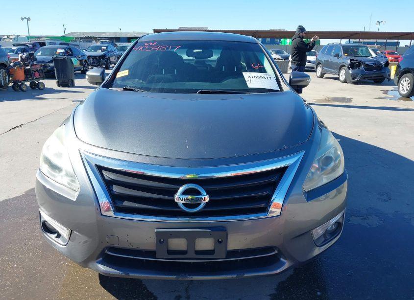 Photo 12 of 2015 Nissan Altima 2.5 SV (VIN 1N4AL3AP7FC263169)