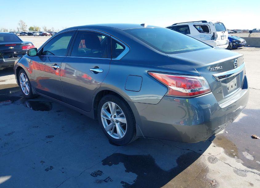 Photo 3 of 2015 Nissan Altima 2.5 SV (VIN 1N4AL3AP7FC263169)