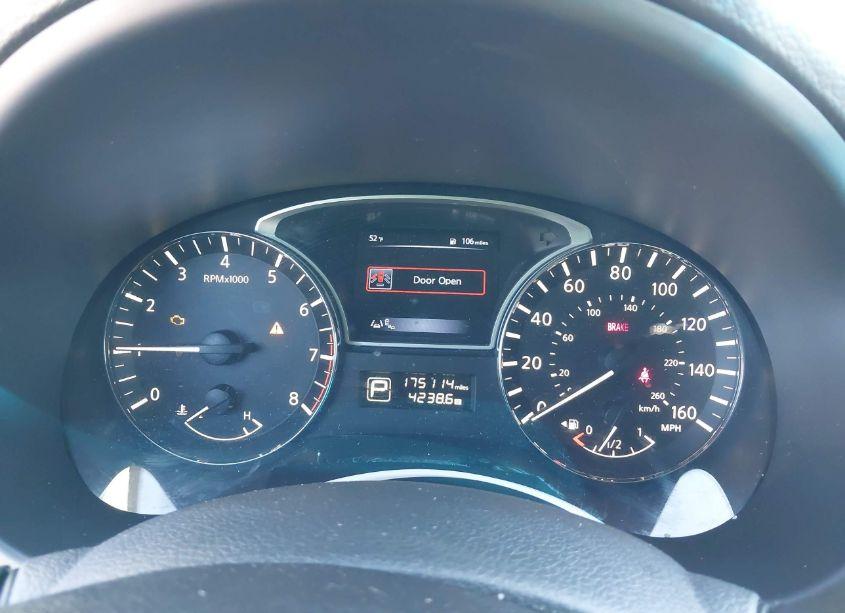 Photo 7 of 2015 Nissan Altima 2.5 SV (VIN 1N4AL3AP7FC263169)