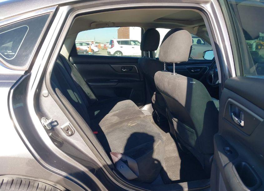 Photo 8 of 2015 Nissan Altima 2.5 SV (VIN 1N4AL3AP7FC263169)