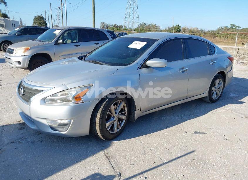 Photo 2 of 2015 Nissan Altima 2.5/2.5 S/2.5 SL/2.5 SV (VIN 1N4AL3AP7FC272230)