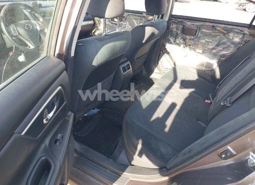 Photo 8 of 2015 Nissan Altima 2.5 SV (VIN 1N4AL3AP7FC272776)