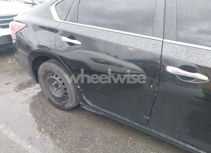 Photo 13 of 2015 Nissan Altima 2.5/2.5 S/2.5 SL/2.5 SV (VIN 1N4AL3AP7FC273054)