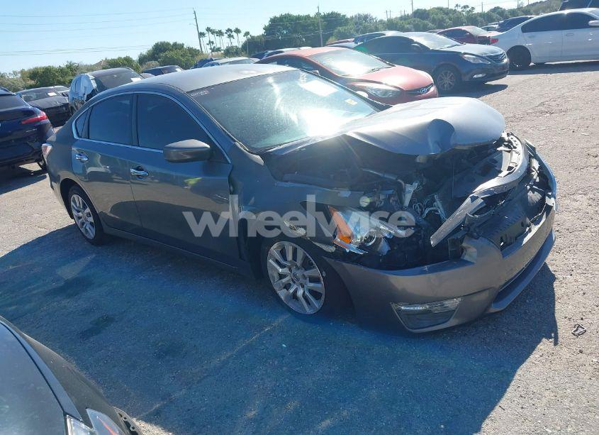 2015 Nissan Altima 2.5/2.5 S/2.5 SL/2.5 SV (VIN 1N4AL3AP7FC274415) main photo