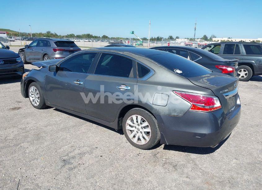 Photo 3 of 2015 Nissan Altima 2.5/2.5 S/2.5 SL/2.5 SV (VIN 1N4AL3AP7FC274415)