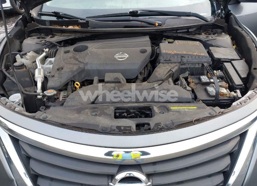 Photo 10 of 2015 Nissan Altima 2.5 S (VIN 1N4AL3AP7FC284068)