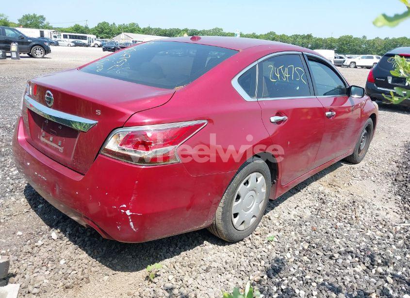 Photo 4 of 2015 Nissan Altima 2.5/2.5 S/2.5 SL/2.5 SV (VIN 1N4AL3AP7FC298469)