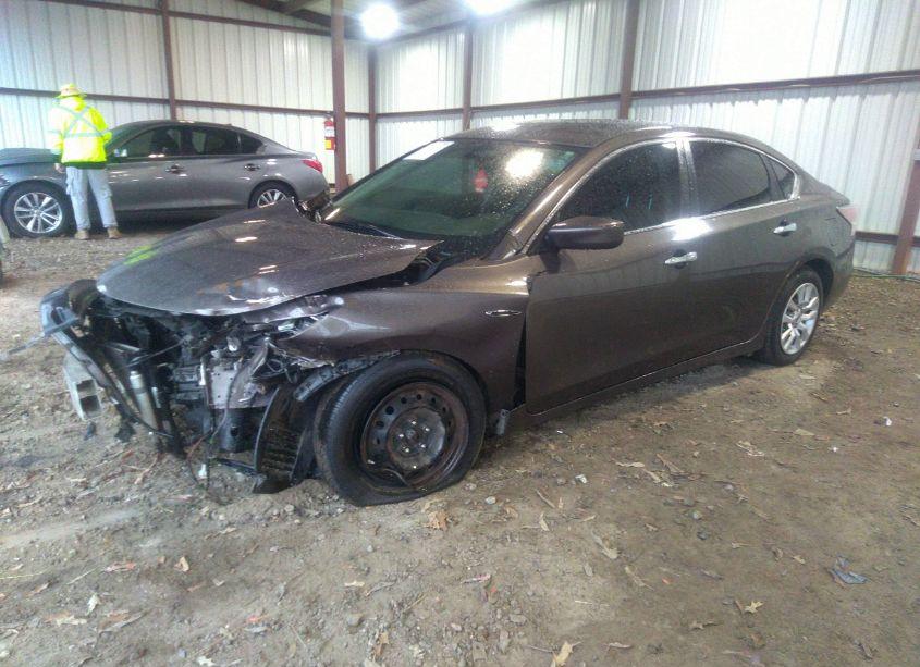 Photo 2 of 2015 Nissan Altima 2.5/2.5 S/2.5 SL/2.5 SV (VIN 1N4AL3AP7FC299430)