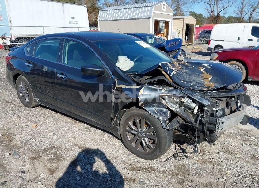 2015 Nissan Altima 2.5 S (VIN 1N4AL3AP7FC423776) main photo