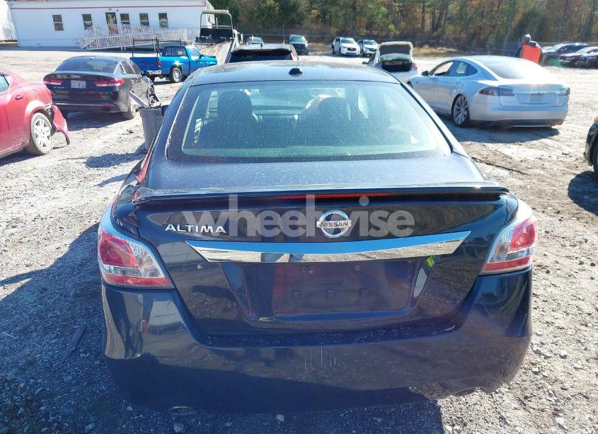 Photo 16 of 2015 Nissan Altima 2.5 S (VIN 1N4AL3AP7FC423776)